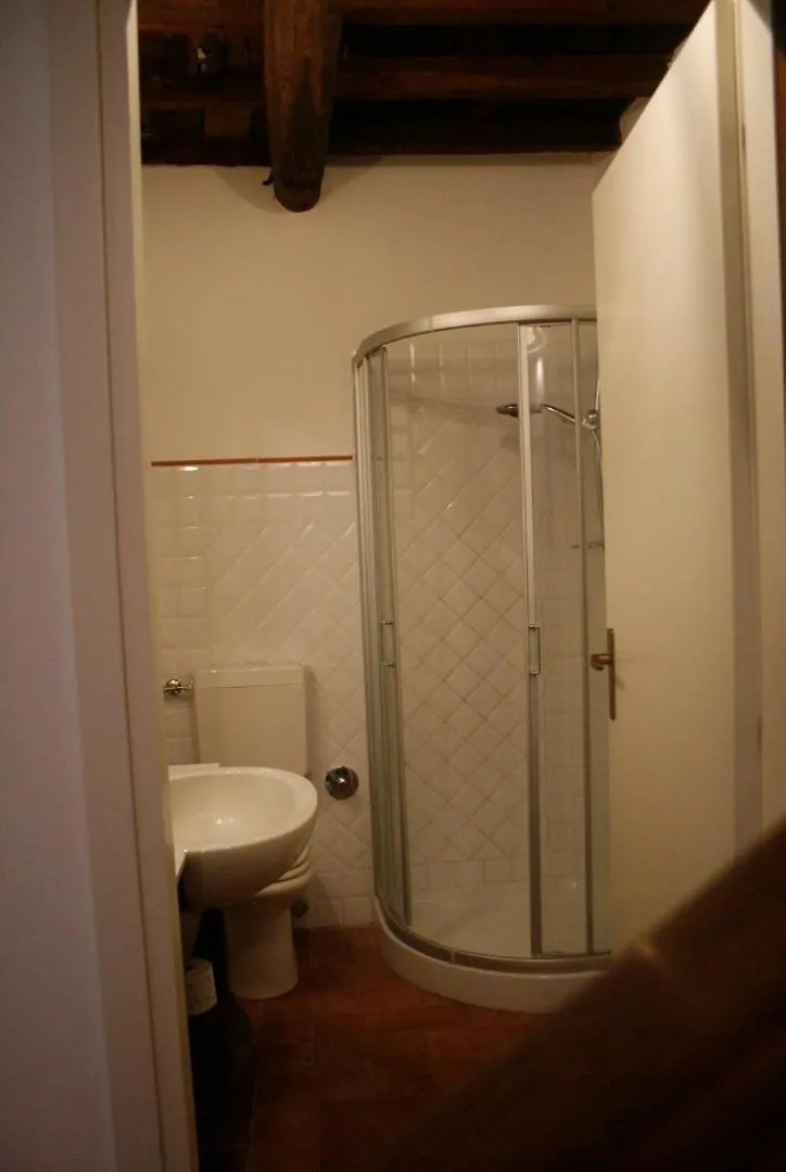 Apartment On 2 Floors For 2 To 4 Guests Доннини Фермерский дом